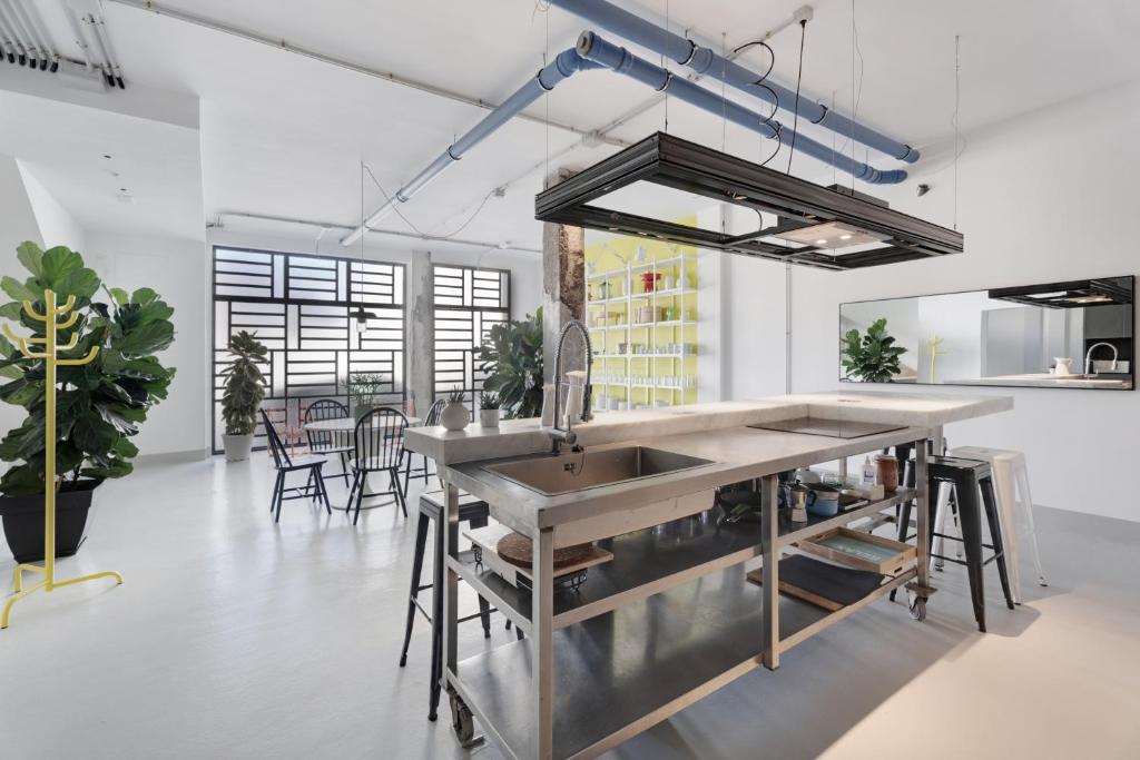 Shared kitchen at Pescado Salado CoLiving